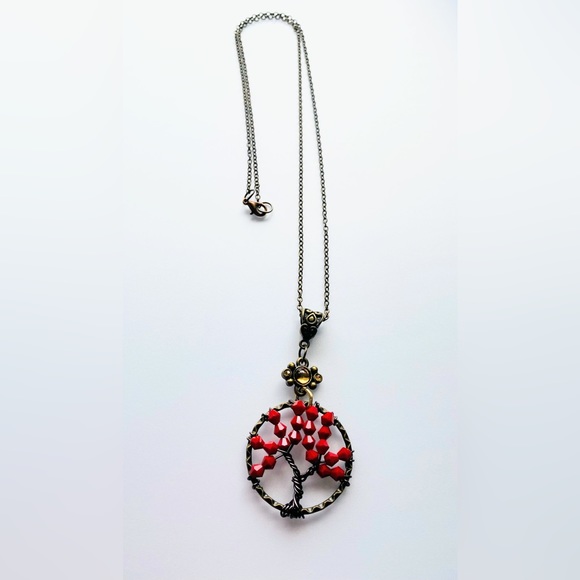 Red crystal beaded wirewrapped tree necklace - Picture 2 of 2